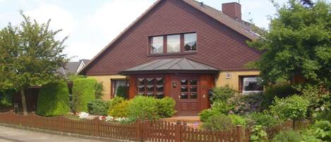 House | Exterior