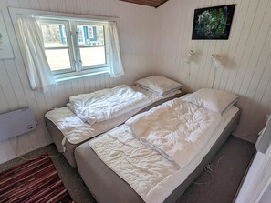 House | 3 bedrooms, individually furnished