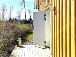 House | Exterior detail