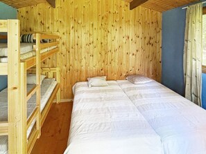 House | 2 bedrooms, individually furnished - 4 Star Holiday Home in Backaryd (Backaryd)