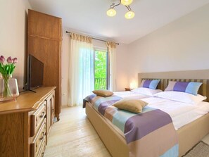 วิลล่า | 5 ห้องนอน, ตกแต่งพิเศษโดยเฉพาะ, เตารีด/โต๊ะรีดผ้า