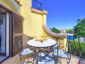 วิลล่า | ร้านอาหาร