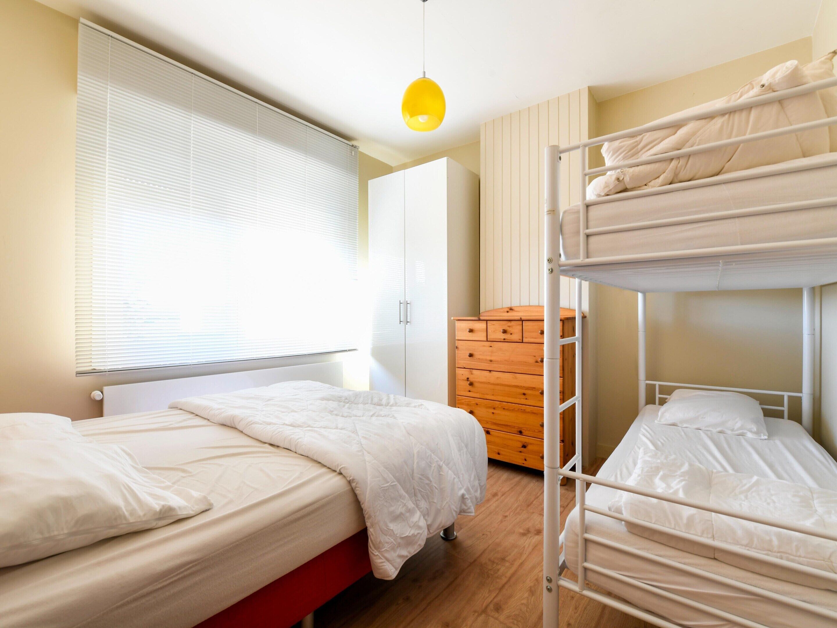 House | 3 bedrooms, individually furnished