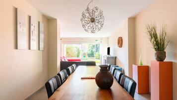 House | Dining