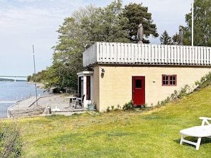 House | Water view - 4 Star Holiday Home in Vaddo (Väddö)