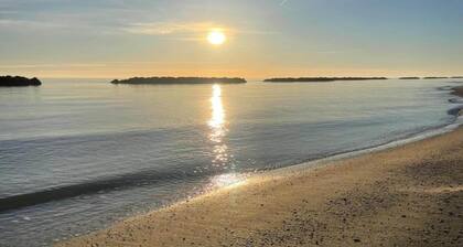 Farmhouse Tent in Fermo Near Adriatic Sea