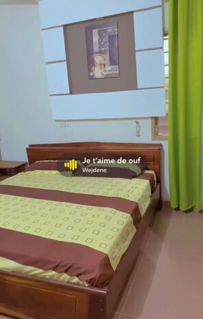 2 slaapkamers, een strijkplank/strijkijzer, wifi, beddengoed