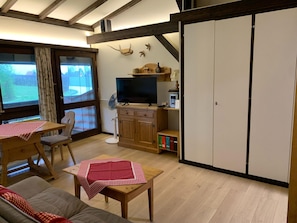 Apartment | Living area