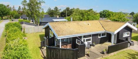 House | Bahagian luar