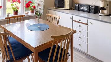 House | Dining