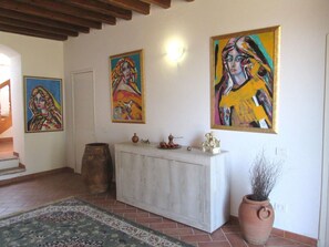 Living room - Villa in Tuscany With Pool & Olive Groves (Castelnuovo di Val di Cecina)
