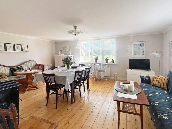 Dining - 5 Star Holiday Home in Urshult (Urshult)