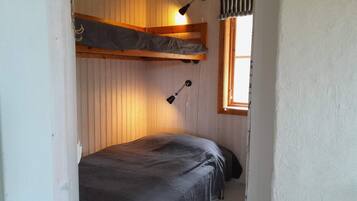 House | 2 bedrooms, individually furnished