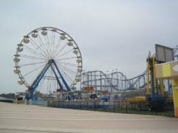 مكان جذب سياحي