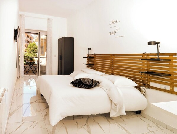 Comfort-Doppelzimmer, Balkon, Blick auf den Innenhof