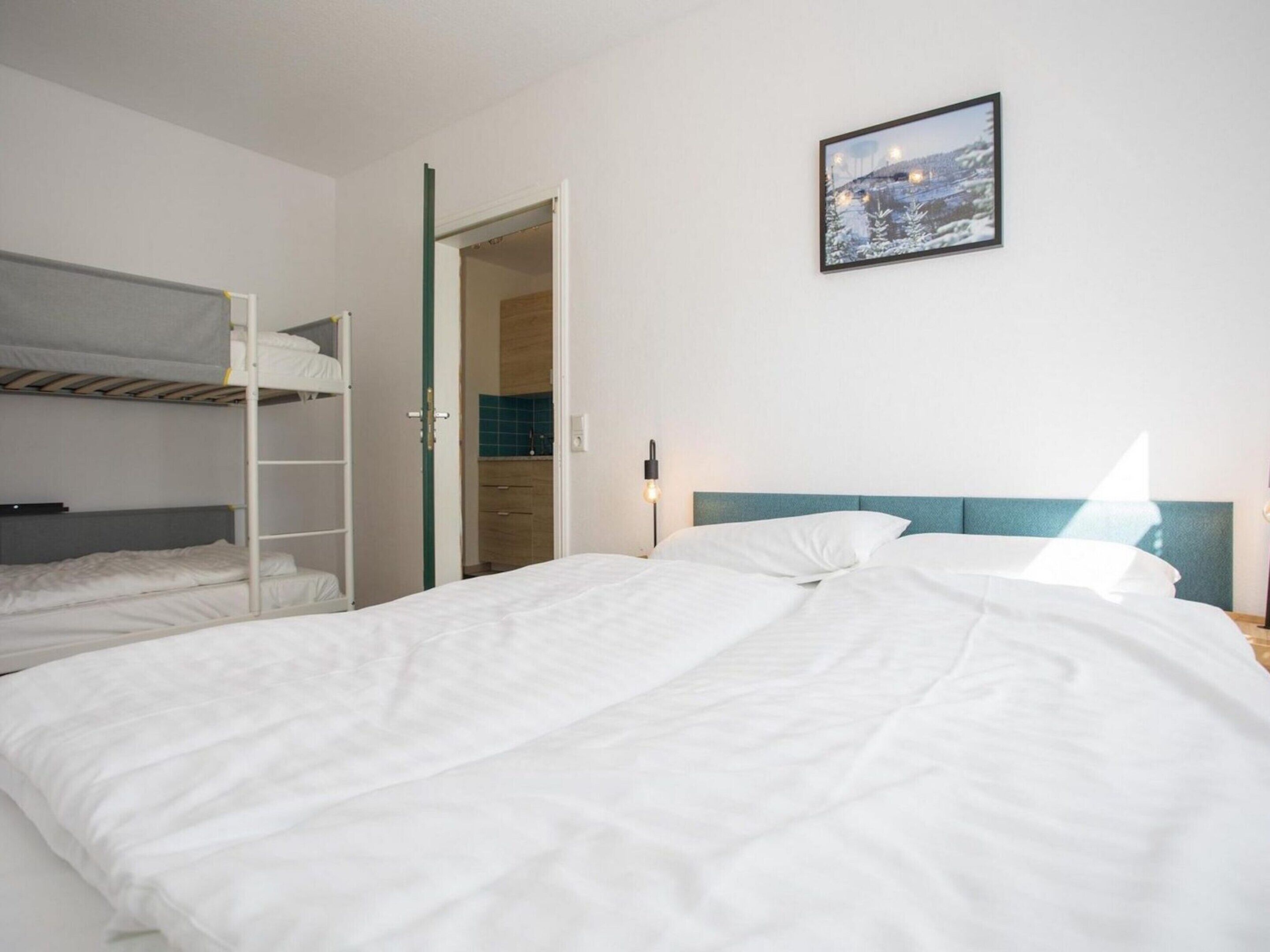 Apartment | 1 bedroom, bed sheets