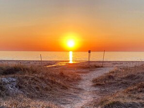 Beach - 6 Person Holiday Home in Mellbystrand (Mellbystrand)