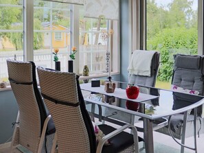 Dining - Modern Holiday Home With Garden-by Traum (Mellbystrand)