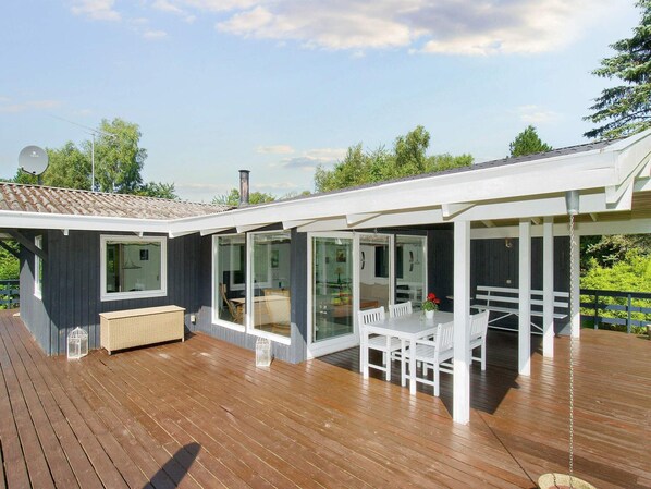 House | Exterior - 6 Person Holiday Home in Gilleleje (Gilleleje)