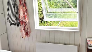 3 chambres, ameublement personnalisé