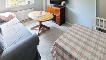 House | 1 bedroom