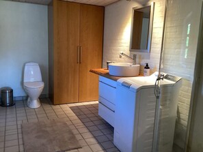 Ferienhaus | Badezimmer