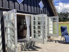 House | Exterior - 4 Person Holiday Home in Laeso (Læsø)