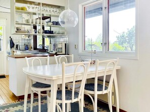 House | Dining