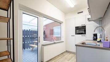 Apartment | Private kitchen | Electric kettle