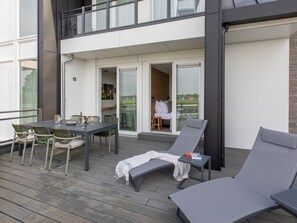 House | Exterior - Apartment in Sint-annaland Near Beach (Sint-Annaland)