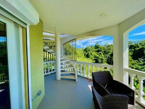 Terrace/patio - Vacation home in Roatan (French Harbour)
