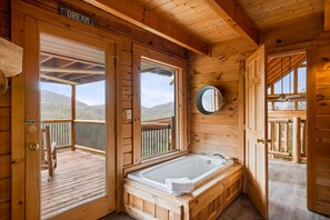 3 bedrooms - 47majestic Luxe 3bd 3 5ba w Spectacular Views (Sevierville)