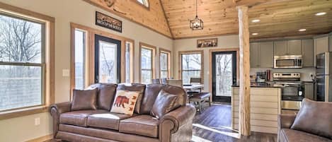 Studio, akses difabel | 3 kamar tidur