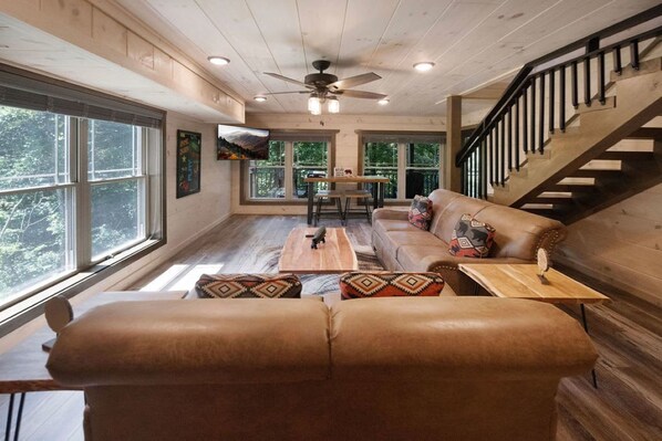 Studio | 2 bedrooms