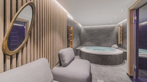 Bồn tắm spa trong nhà
