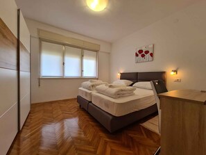 2 bedrooms, WiFi - Holiday apartment with air conditioning (Pula)