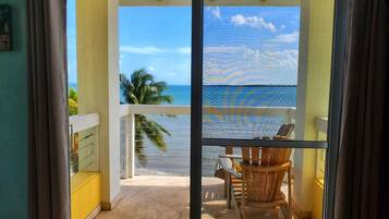 Villa | 4 bedrooms, Internet