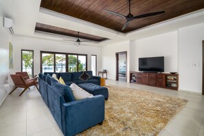 Nhà | 5 phòng ngủ 