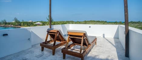 Villa | 5 bedrooms, Internet