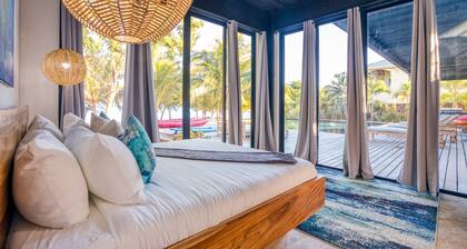 Balam Beach Villa - Modern 4bed Oceanfront w Pool
