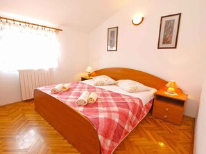 2 bedrooms, internet