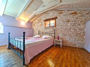 2 bedrooms, WiFi - Holiday home with air conditioning (Kavran)