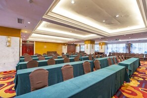 Unclassified image, 4 of 97, button - Guilong Hotel (Guiyang)