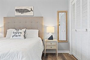 1 bedroom, iron/ironing board, free WiFi, bed sheets