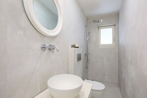 Shower, hair dryer, towels - Hedera Estate, Hedera A8 (Dubrovnik)