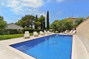 Pool - Holiday home with pool for 8 people (Valbandon)