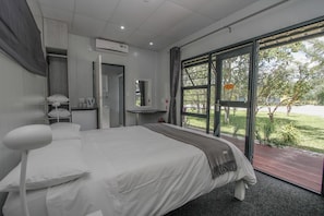 Chambre double | Bureau, accès au Wi-Fi (inclus)