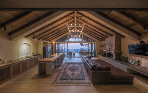 Un refugio natural en medio del bosque tropical, Un lugar escondido en las nubes