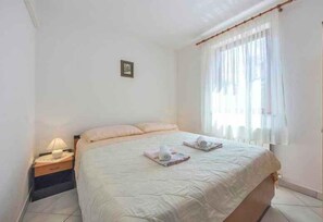 Room - Holiday apartment with terrace and balcony (Fažana)