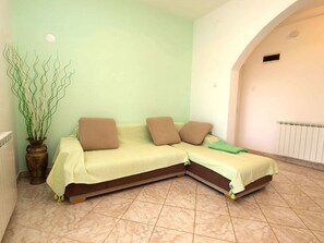 Interior - Holiday apartment with air conditioning (Fažana)
